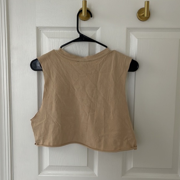 Size S Forever 21 Cropped Tank Top - Picture 2 of 2